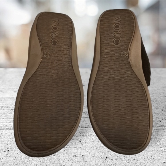 Vionic 361 Sadie style microfiber black mules size 8 - Picture 8 of 11